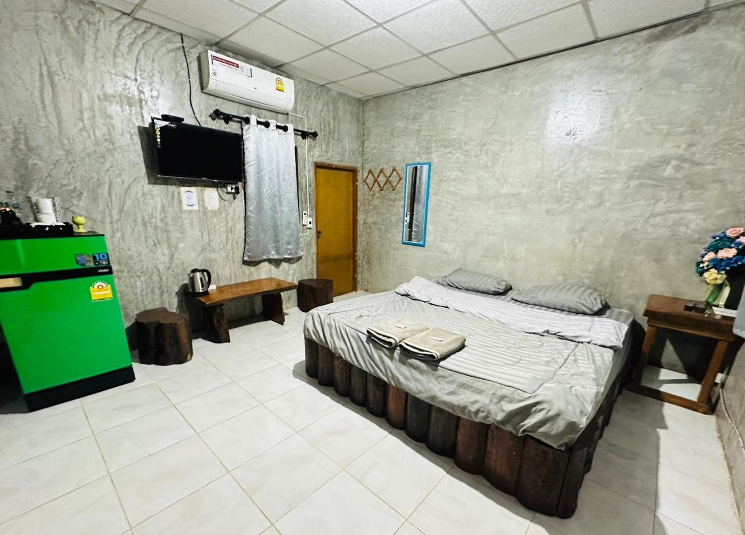 บ้านภทรพรรณ ขุนยวม แม่ฮ่องสอน Ban Pataraphan Khunyuam Maehongson Thailand Ban Khun Yuam 외부 사진